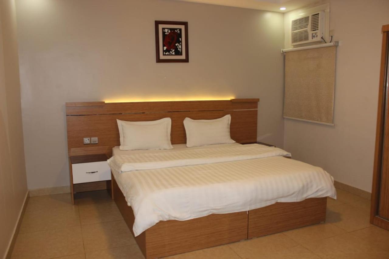 Aparthotel الفخامة الماسية للوحدات السكنية المفروشة Sidi Hamzah Exteriér fotografie
